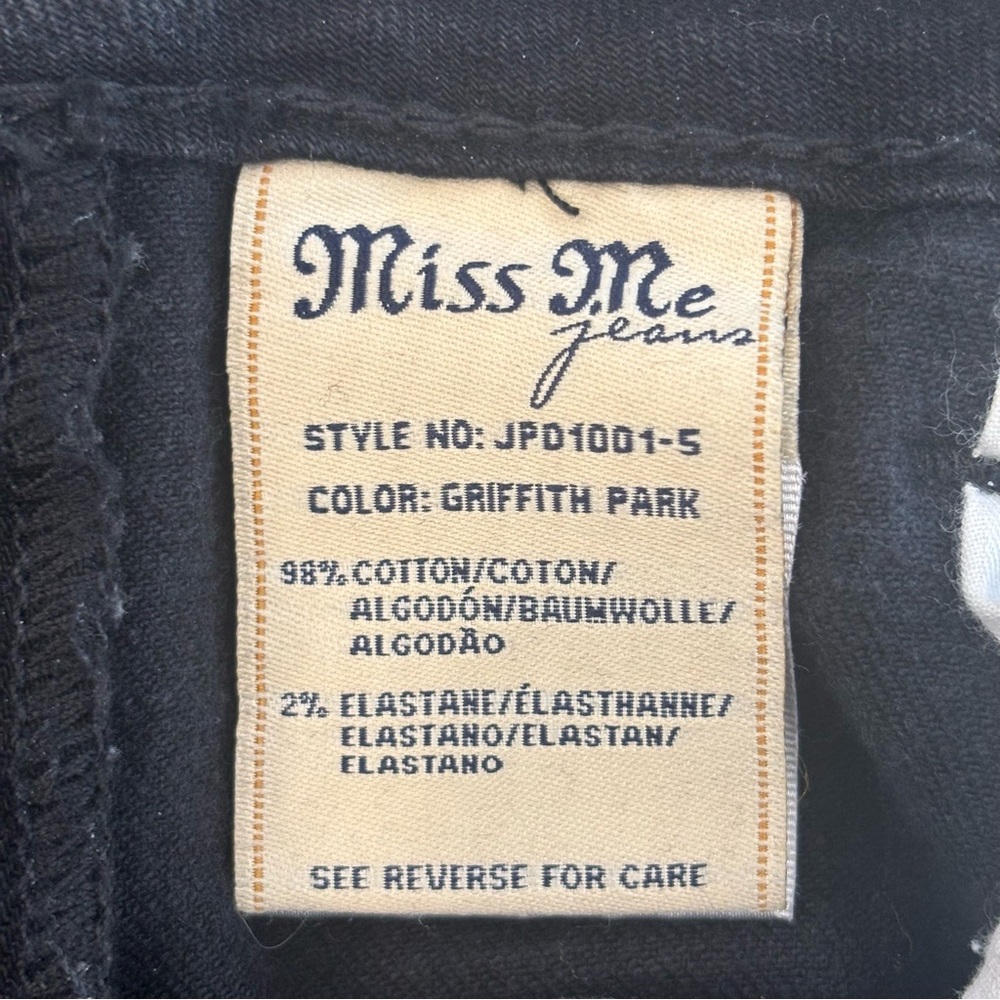 Miss Me Women's Black Boot Cut Jeans Griffith Park wash - Picture 3 of 14